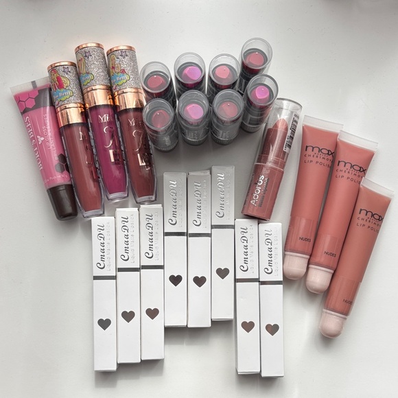 Burt's Bees Other - 🆕 VARIOUS BRANDS | Lip Bundle